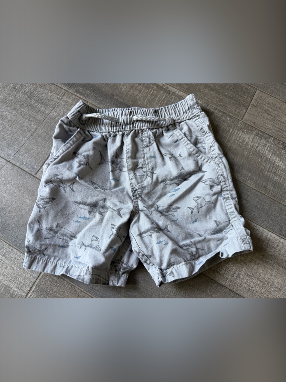 Garanimals Light Gray Toddler Drawstring Shorts with Subtle Blue Print